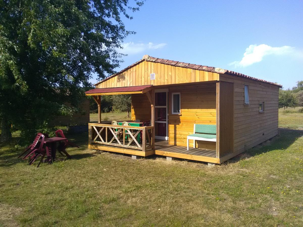 Camping Familial Les Chalets D'Uza Dış mekan fotoğraf